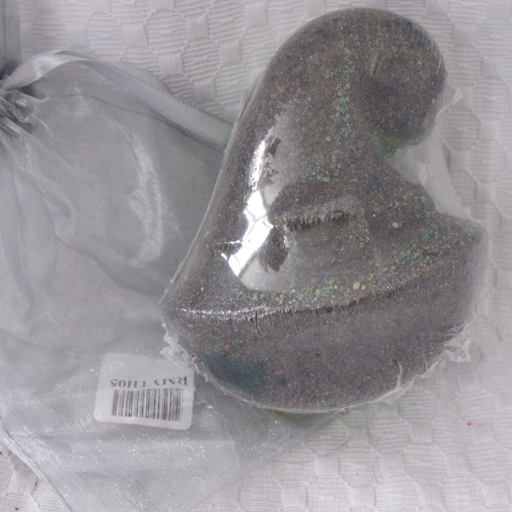 New - Mystery Ring Wicked Bath Bomb